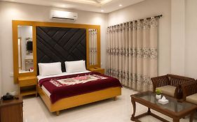 Stay Inn Guest House